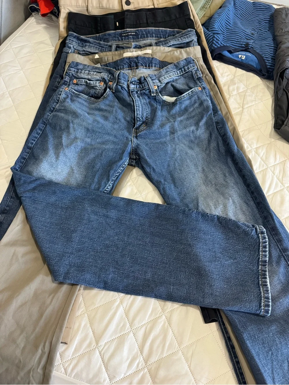 Levi’s Men's Blue Denim Jeans